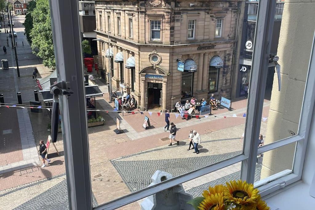 Nero View, Southend City High Street Exterior foto
